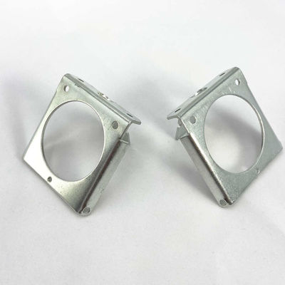 車のさび止めの真鍮の押す部品さびない多色刷りODM OEM